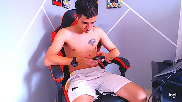 ADAM HOT online show from 31, 10, 2025