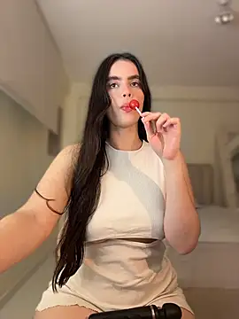 Mavi Coless online show from 1, 5, 2026