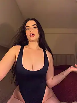 Mavi Coless online show from 3, 6, 2026