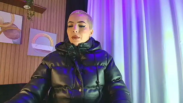 Camila Chainn online show from 20, 11, 2025