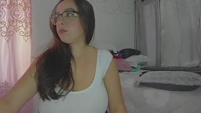 Snapshot of HARLEYNAPIER chatting on 10, 2, 2026 HARLEYNAPIER online show from 10, 2, 2026