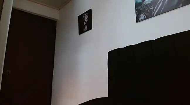 Hendry  online show from 26, 2, 2025