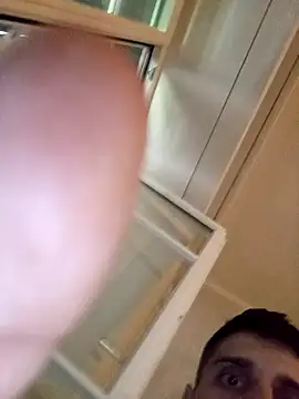 Snapshot of Xtremem00d chatting on 18, 9, 2025 Xtremem00d online show from 18, 9, 2025