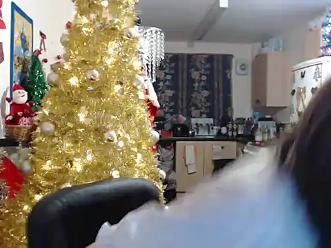 RainBowGirlTs115 online show from 18, 12, 2024