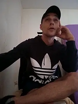 Snapshot of kx93 chatting on 2, 11, 2025 kx93 online show from 2, 11, 2025