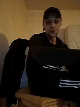 Snapshot of kx93 chatting on 14, 12, 2025 kx93 online show from 14, 12, 2025