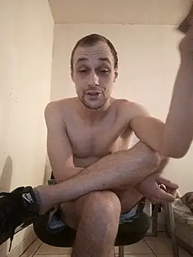 Snapshot of kx93 chatting on 12, 10, 2025 kx93 online show from 12, 10, 2025