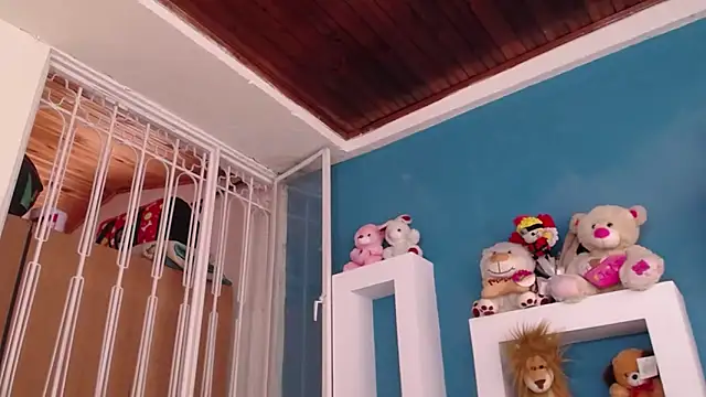 Cuty sexy hot online show from 14, 12, 2025