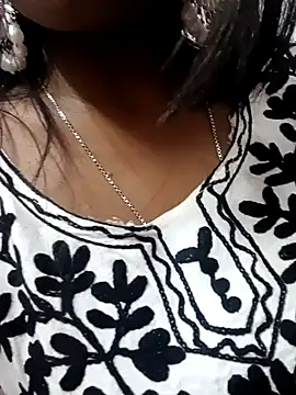 Snapshot of Dear_Noora chatting on 27, 1, 2025 Dear Noora online show from 27, 1, 2025