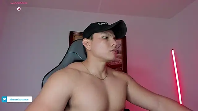 RoyConstance online show from 7, 10, 2025