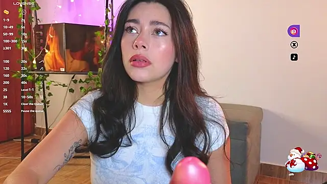 Snapshot of Soffimoon_ chatting on 21, 1, 2025 Soffimoon online show from 21, 1, 2025