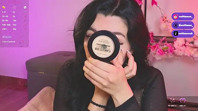 Snapshot of Soffimoon_ chatting on 11, 9, 2025 Soffimoon online show from 11, 9, 2025