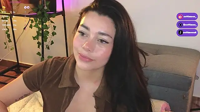 Snapshot of Soffimoon_ chatting on 10, 3, 2025 Soffimoon online show from 10, 3, 2025