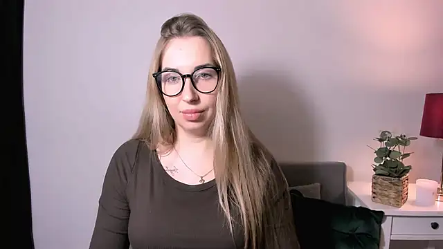 AriaDesire online show from 14, 1, 2026