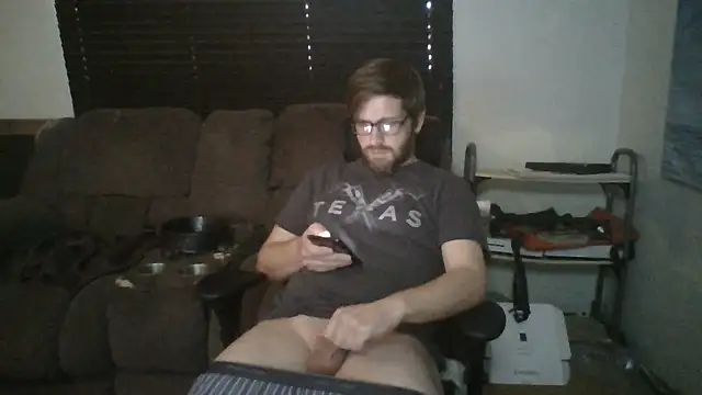 Snapshot of Brobun4fun chatting on 25, 10, 2025 Brobun4fun online show from 25, 10, 2025