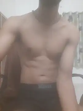 Snapshot of MustFuckHard@xh chatting on 30, 10, 2025 MustFuckHardxh online show from 30, 10, 2025