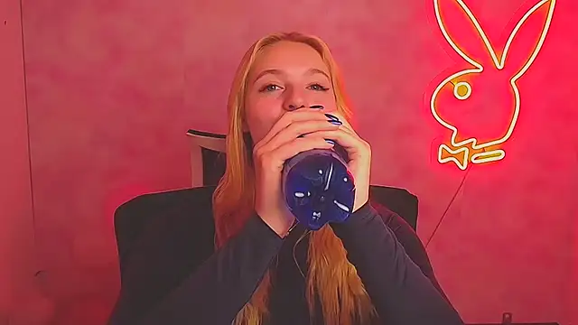 Milka kiss  online show from 18, 3, 2025