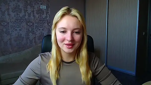 Snapshot of Milka_kiss_ chatting on 9, 2, 2026 Milka kiss online show from 9, 2, 2026