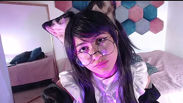 Snapshot of liz-beths chatting on 24, 2, 2025 liz-beths online show from 24, 2, 2025