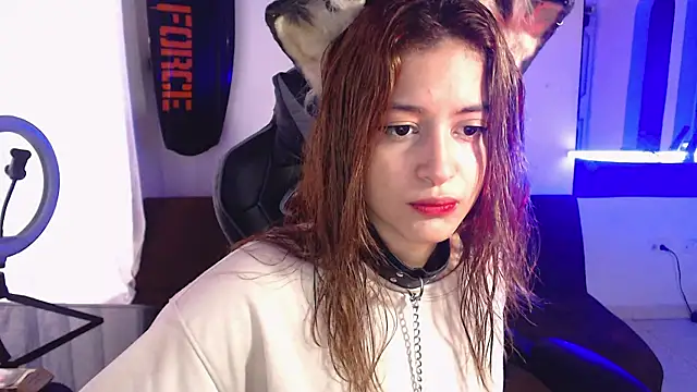 Snapshot of liz-beths chatting on 12, 9, 2025 liz-beths online show from 12, 9, 2025