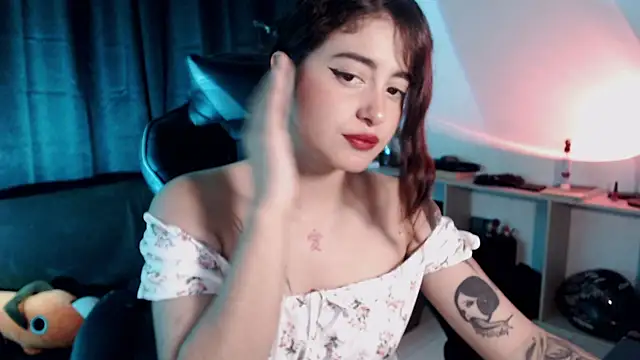 Snapshot of liz-beths chatting on 16, 12, 2025 liz-beths online show from 16, 12, 2025