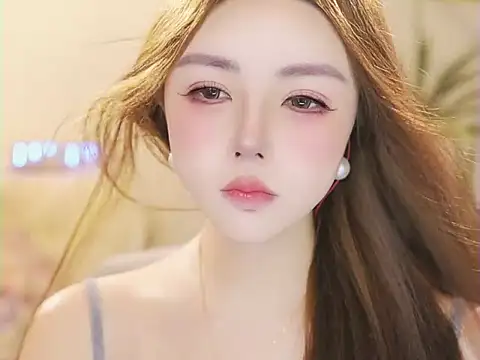 Qiaoqiao  online show from 24, 6, 2026