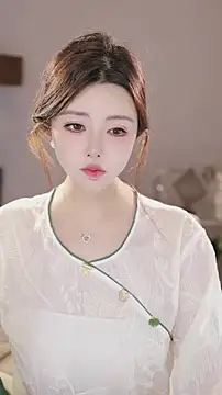 Qiaoqiao  online show from 21, 12, 2025