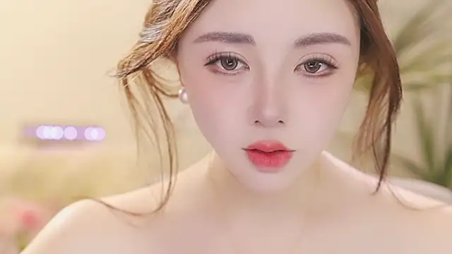 Qiaoqiao  online show from 13, 3, 2026