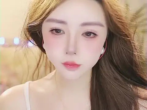 Qiaoqiao  online show from 20, 6, 2026