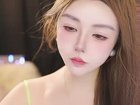 Qiaoqiao  online show from 17, 7, 2026