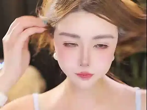 Qiaoqiao  online show from 18, 7, 2026