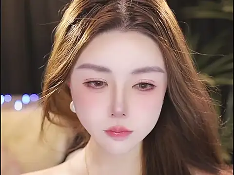 Qiaoqiao  online show from 23, 7, 2026