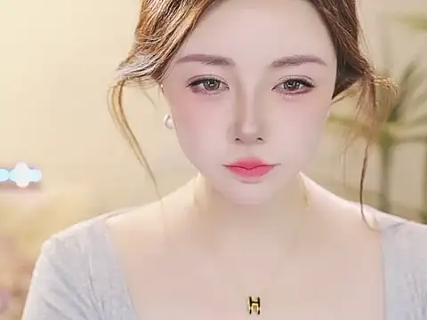 Qiaoqiao  online show from 7, 4, 2026