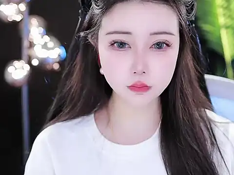 Qiaoqiao  online show from 12, 3, 2025