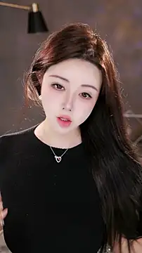 Qiaoqiao  online show from 26, 10, 2025