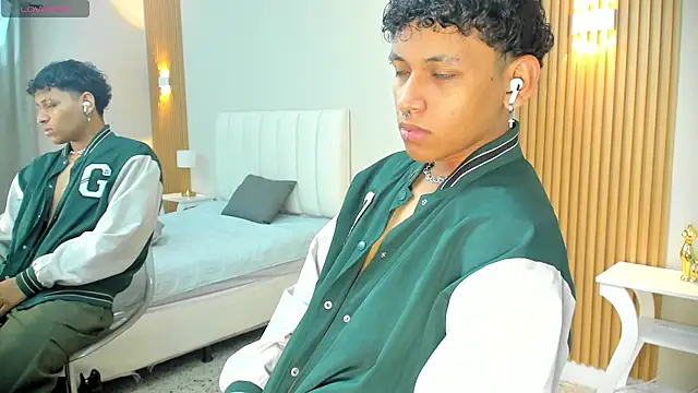 Snapshot of axel_ps chatting on 16, 9, 2025 axel ps online show from 16, 9, 2025