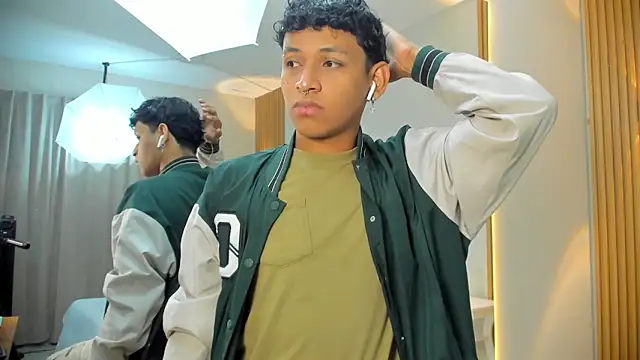 Snapshot of axel_ps chatting on 26, 9, 2025 axel ps online show from 26, 9, 2025