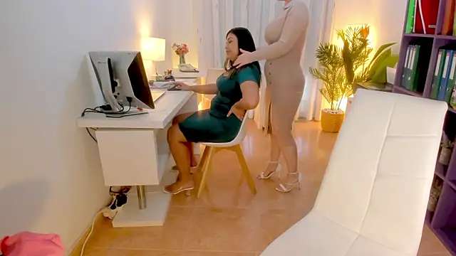 Butterflyblue dream online show from 4, 12, 2025