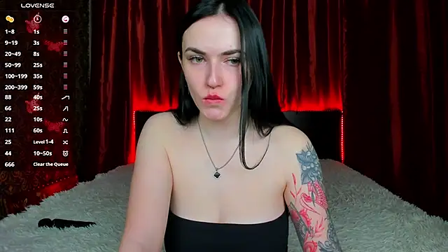 Witch Lady online show from 15, 5, 2026