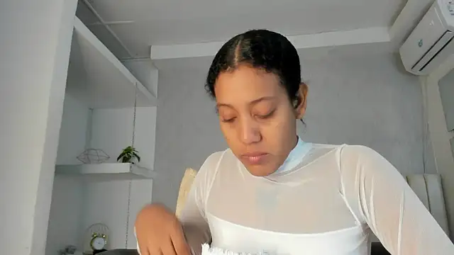 flavia cruz online show from 9, 5, 2026