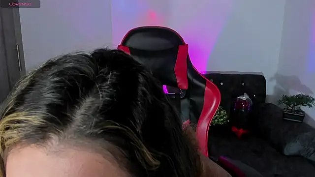 zoee jackson online show from 21, 11, 2025