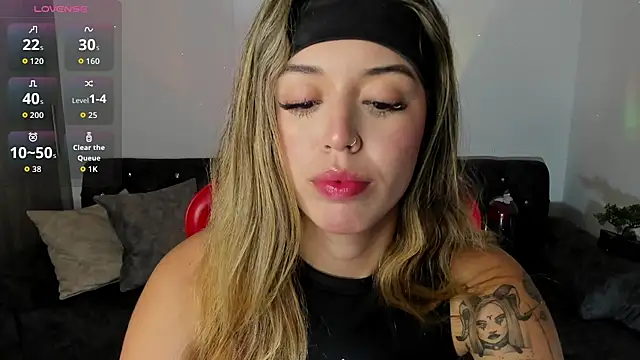 zoee jackson online show from 5, 11, 2025