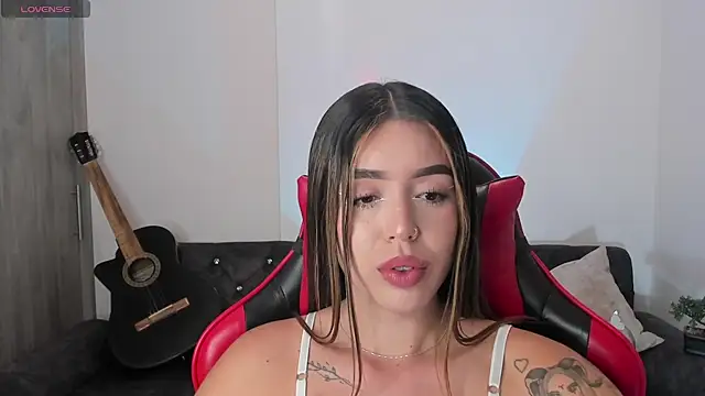 zoee jackson online show from 14, 9, 2025