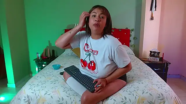 MirandaDream2 online show from 24, 10, 2025