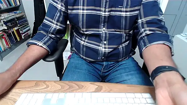 joe765193 online show from 17, 5, 2026