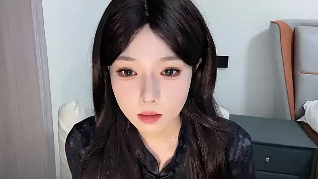 Q-ing online show from 15, 2, 2025