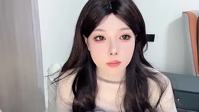 Q-ing online show from 13, 2, 2025