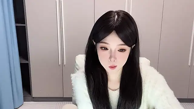 Q-ing online show from 15, 10, 2025