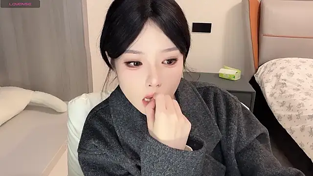 Q-ing online show from 27, 12, 2024