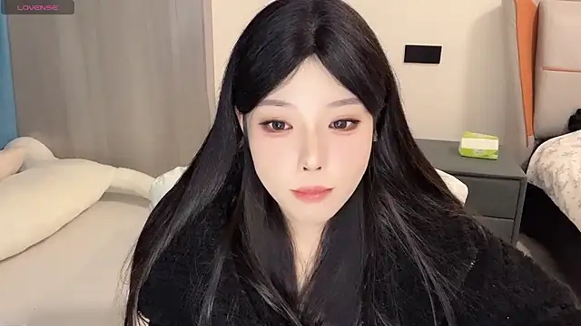 Q-ing online show from 24, 12, 2024